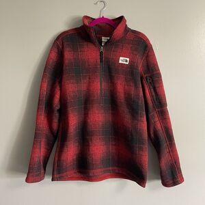 The North Face 1/4 Zip Fleece Pullover Men’s Size Med in Red Black Buffalo Plaid